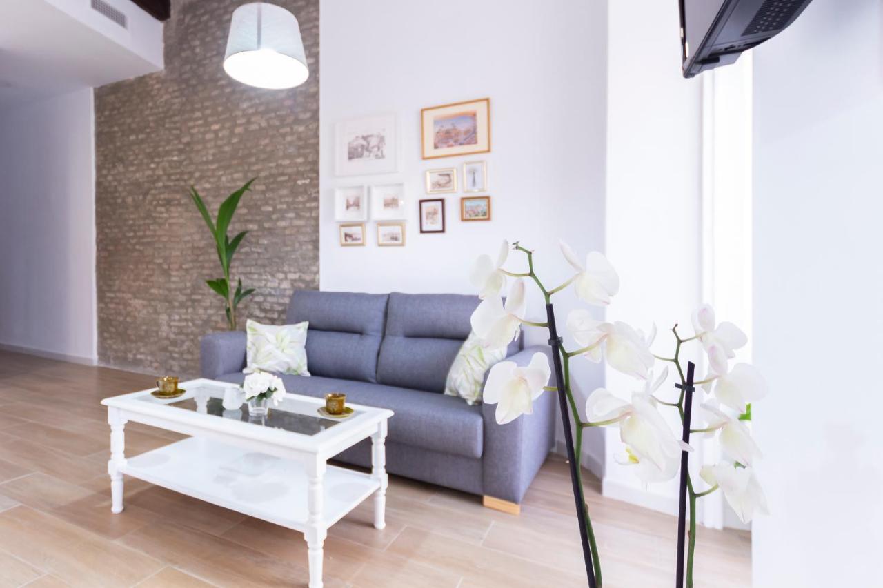 Apartamento Buganvilla Málaga Buitenkant foto